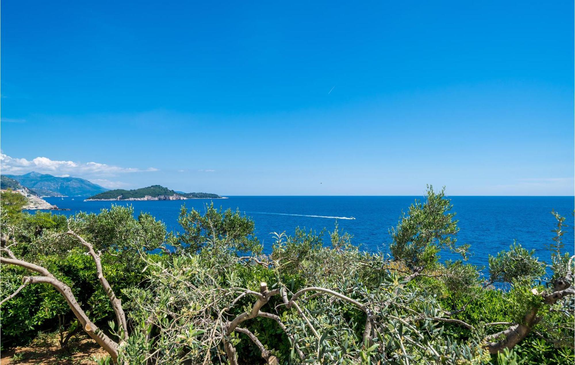 Cozy Apartment In Dubrovnik With House Sea View Экстерьер фото
